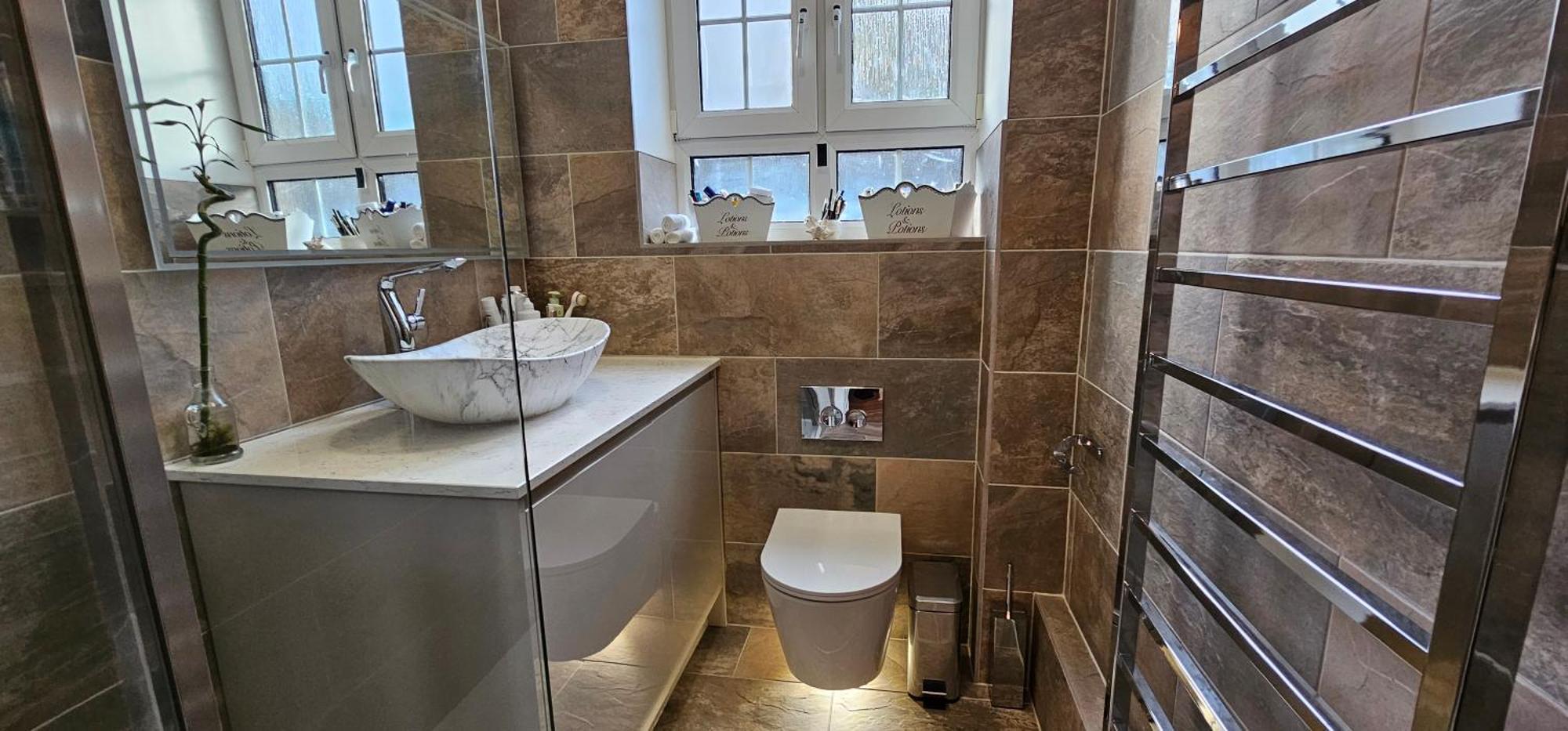 Tower Bridge Spacious King Bedroom With Extra Large Windows Лондон Экстерьер фото