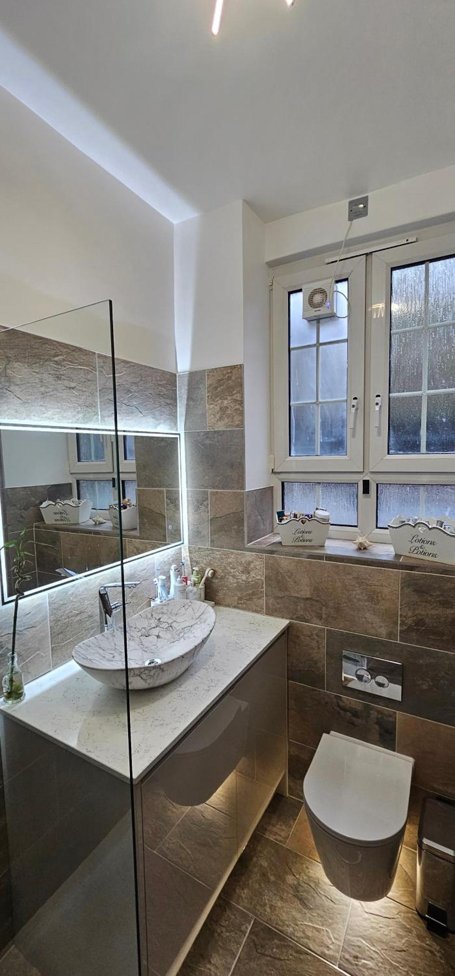Tower Bridge Spacious King Bedroom With Extra Large Windows Лондон Экстерьер фото
